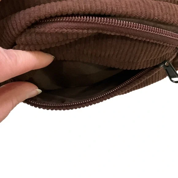 Justin Bieber x Tim Hortons Collab Tim Biebs Fanny Pack Brown Corduroy B… - Picture 10 of 16